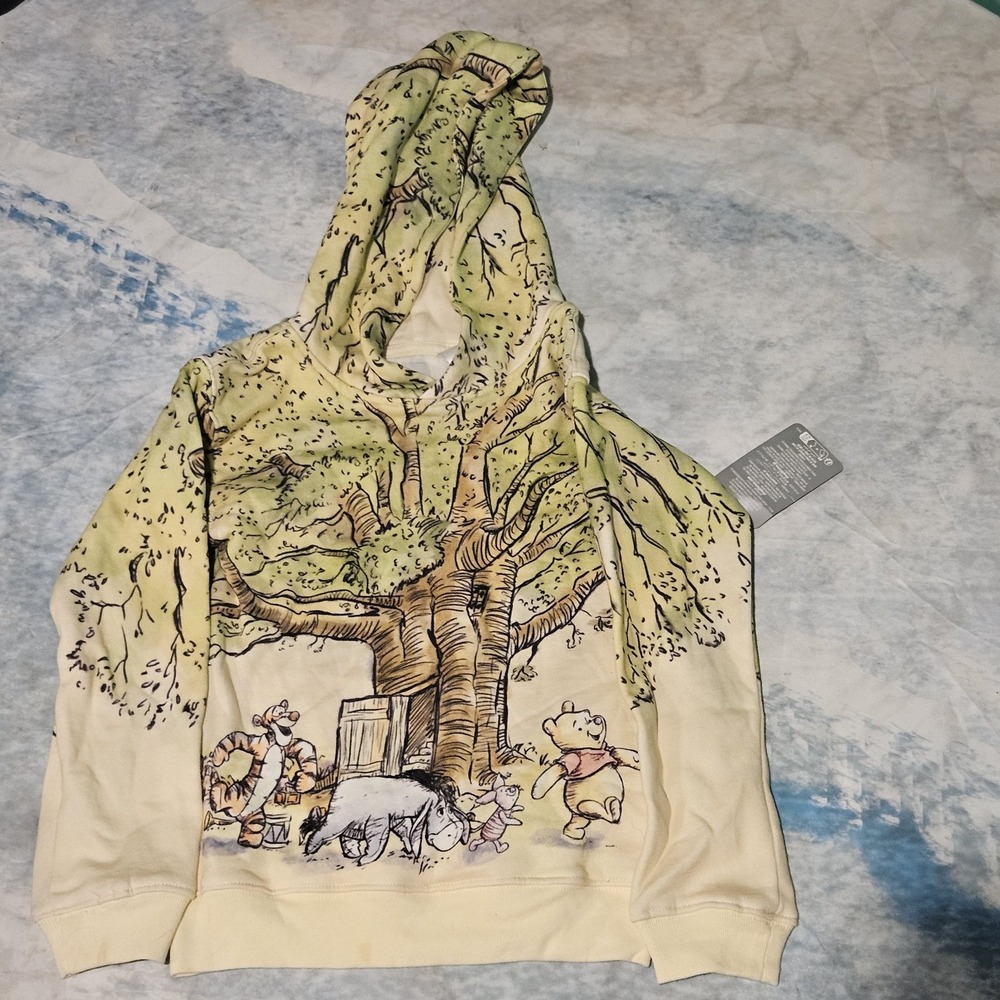 Disney Store Winnie the Pooh Hundred Acre Wood Hoodie Kids 5/6 NWT Imperfection